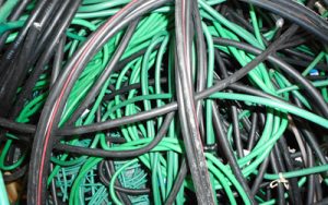 被覆電線(6０％以上)